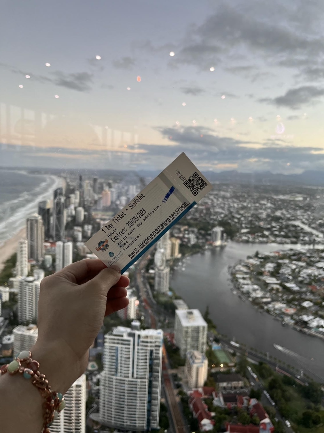【黃金海岸Skypoint遊記】澳洲必看百萬夜景!衝浪者天堂景點推薦Surfers Paradise - 第2張圖 skypoint ticket