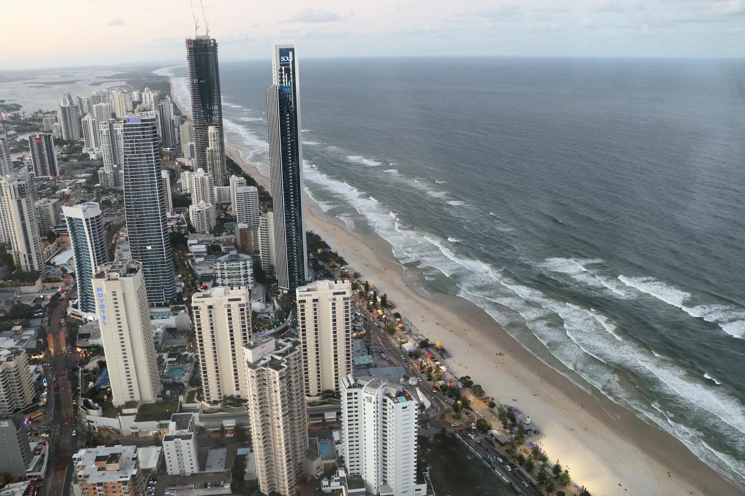 【黃金海岸Skypoint遊記】澳洲必看百萬夜景!衝浪者天堂景點推薦Surfers Paradise - 第6張圖