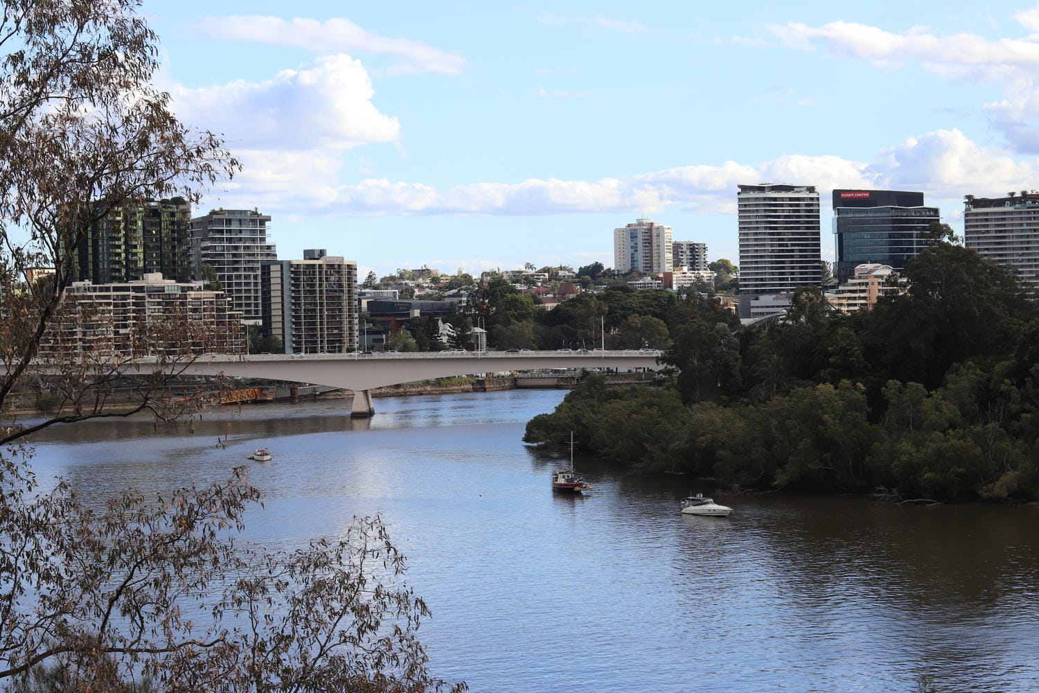 【澳洲布里斯本袋鼠角】Kangaroo point cliffs最愜意的草坪、看夜景最佳推薦 - 第3張圖