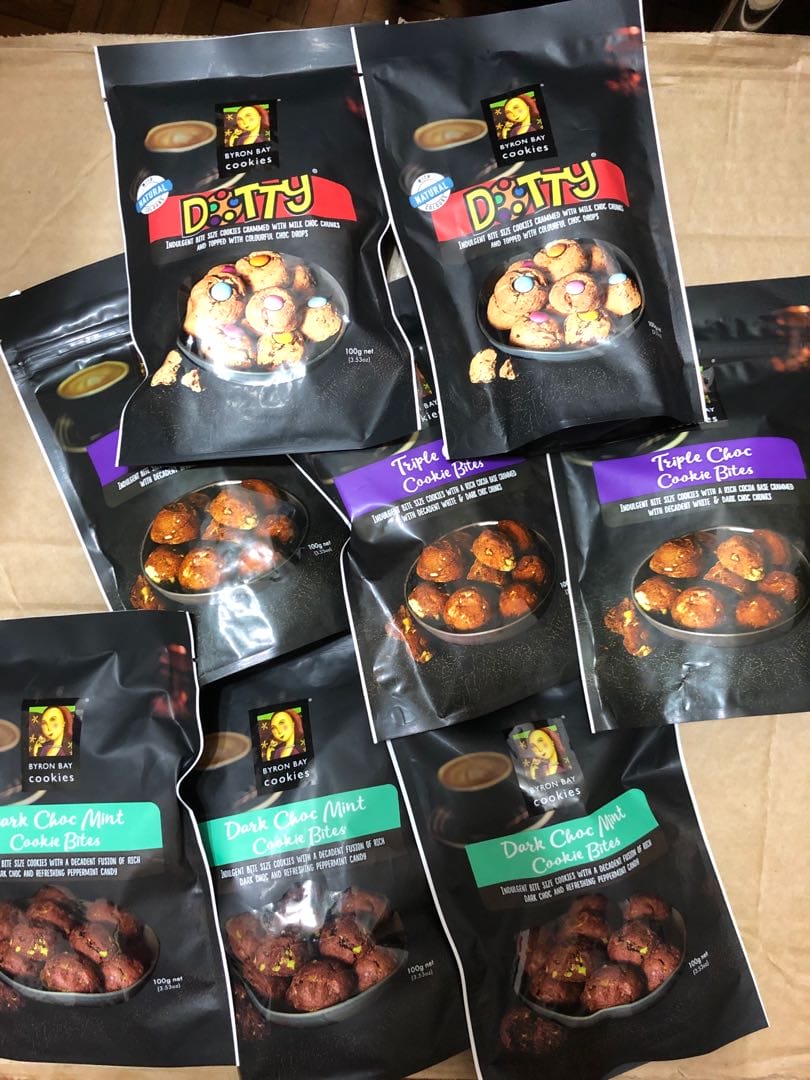 澳洲必買高CP值好物推薦!不買會後悔的澳洲本土精油、藥妝保養品、特色零食、紀念品 - 第22張圖 Byron Bay Cookie 拜倫灣曲奇