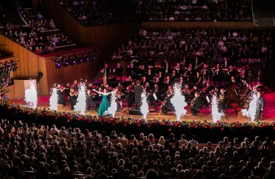 《The Opera Gala》＆跨年煙火表演