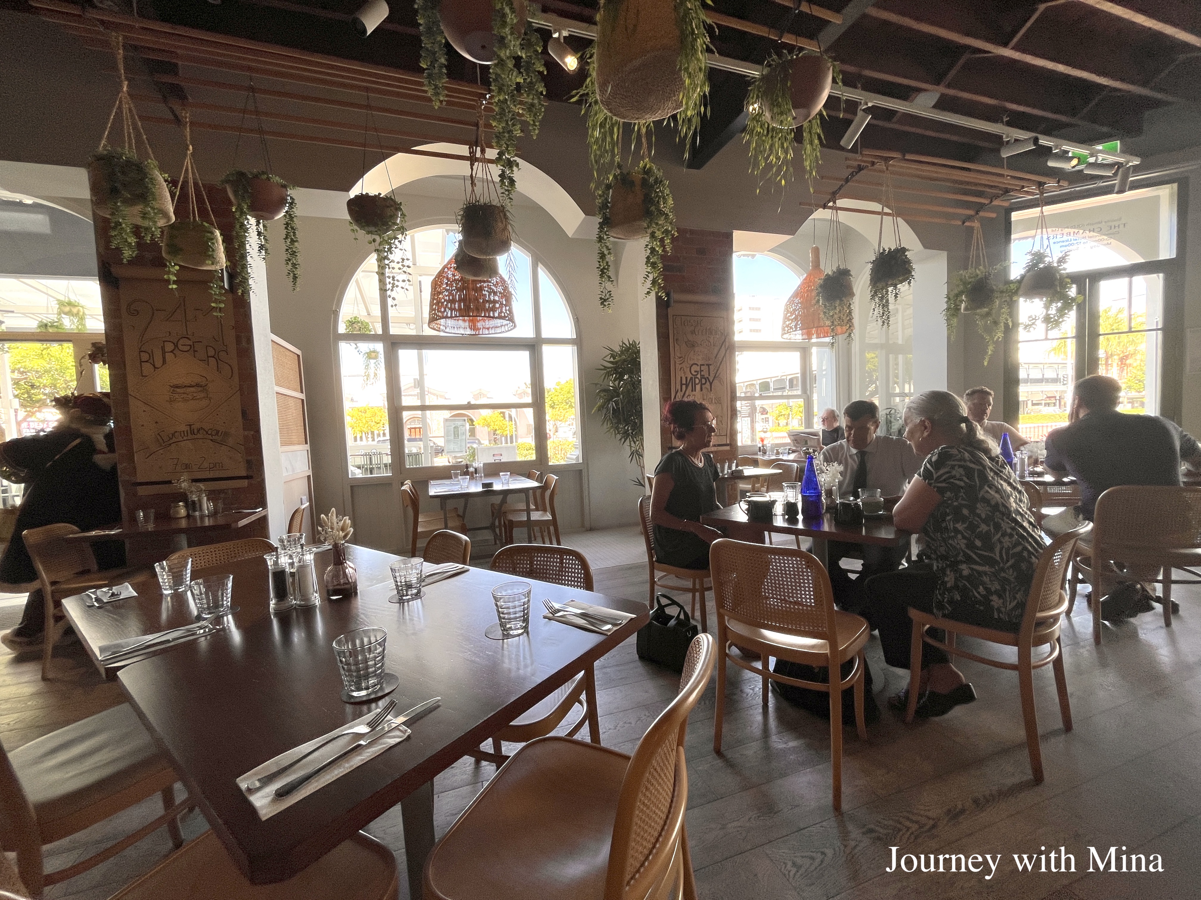 【凱恩斯必吃美食】13 間Cafe/景觀餐廳/浪漫酒吧推薦 - 第2張圖